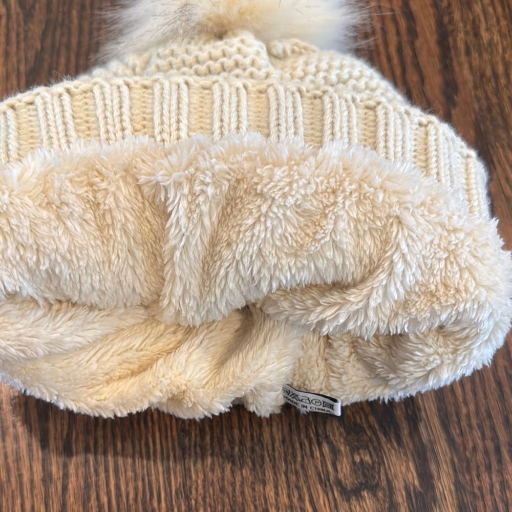 Cream Knit Pom-Pom Hat - Picture 2 of 3
